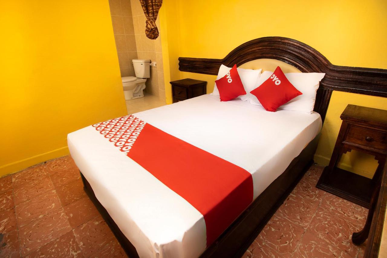 Hotel Casa De Huespedes Hidalgo Tehuacán Eksteriør bilde